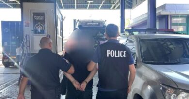 Ekstradohet nga Shqipëria një person i kërkuar me urdhërarrest ndërkombëtar