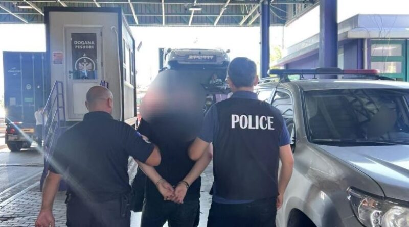 Ekstradohet nga Shqipëria një person i kërkuar me urdhërarrest ndërkombëtar