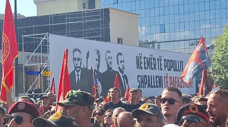 OVL e UÇK-së thërret protestë gjithpopullore: Të premten në orën 12:00 në Prishtinë