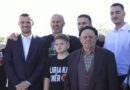 Djali i Thaçit, i Veselit e ai i Krasniqit vizitojnë familjen e Afrim Bunjakut në trevjetorin e vrasjes së tij
