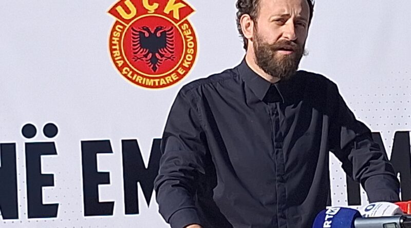 Çlirim Haziri reagon pasi PDK kërkoi që ligji i Speciales të kthehet në Kuvend: Nuk besoj se dikush do të tentojë të luajë me UÇK-në